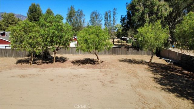 32720 Webb Drive, Wildomar, CA 92595