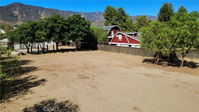 32720 Webb Drive, Wildomar, CA 92595