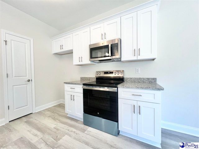 2204 Norwood Dr, Marion, SC 29571