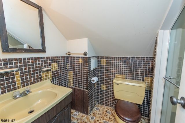 492 Blue Hill Ter, Franklin Lakes Boro, NJ 07417