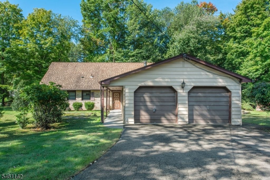 492 Blue Hill Ter, Franklin Lakes Boro, NJ 07417 — photo 3