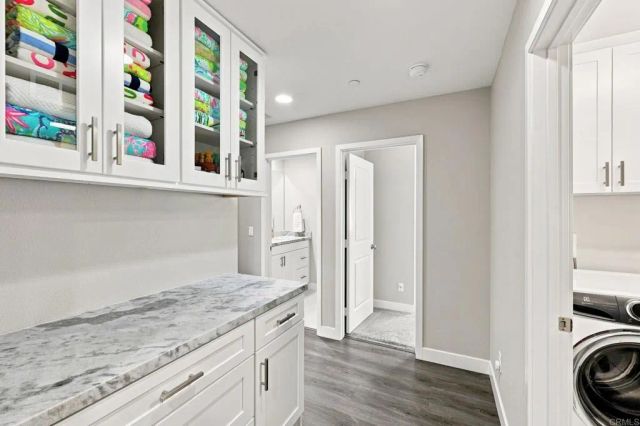 4318 Pacifica Way 2, Oceanside, CA 92056
