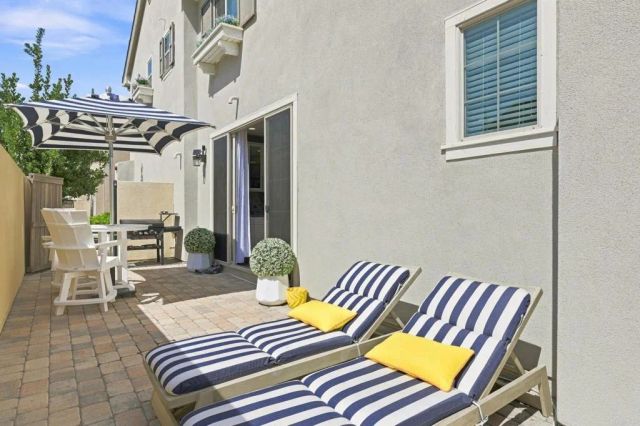 4318 Pacifica Way 2, Oceanside, CA 92056
