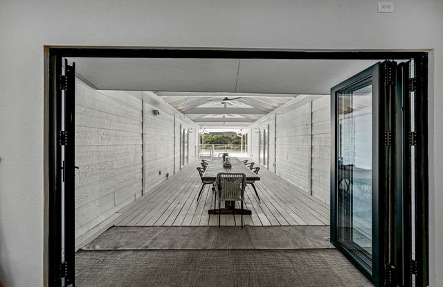 4690 River Oaks DR, Kingsland, TX 78639