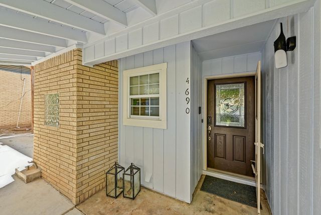 4690 River Oaks DR, Kingsland, TX 78639