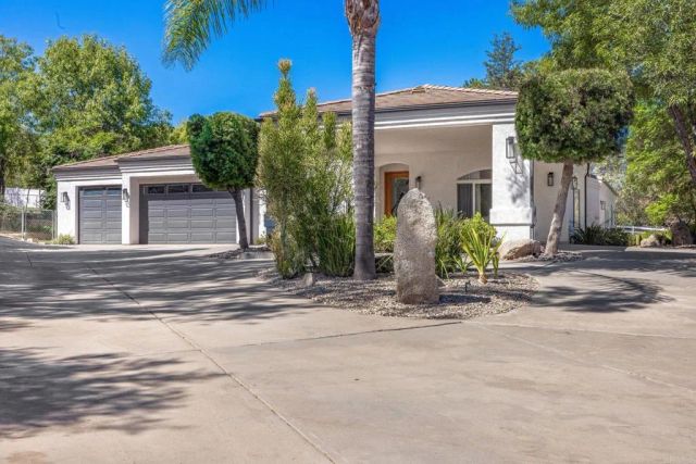 563 Pile Street, Ramona, CA 92065