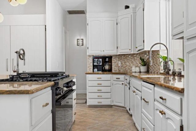 563 Pile Street, Ramona, CA 92065