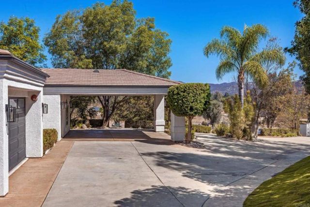 563 Pile Street, Ramona, CA 92065