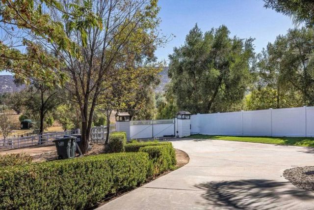 563 Pile Street, Ramona, CA 92065