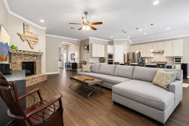 238 Jenn CV, Dripping Springs, TX 78620