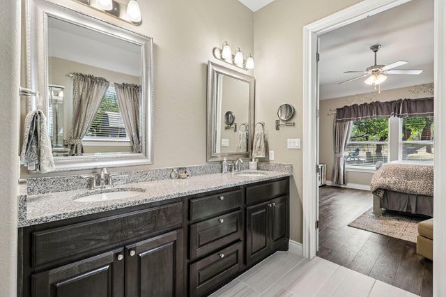 238 Jenn CV, Dripping Springs, TX 78620