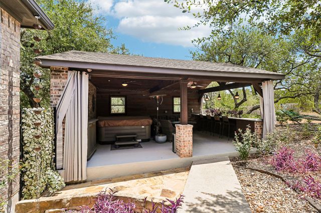 238 Jenn CV, Dripping Springs, TX 78620