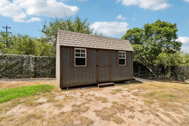 238 Jenn CV, Dripping Springs, TX 78620