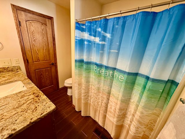 25604 S 608 Road, Grove, OK 74344