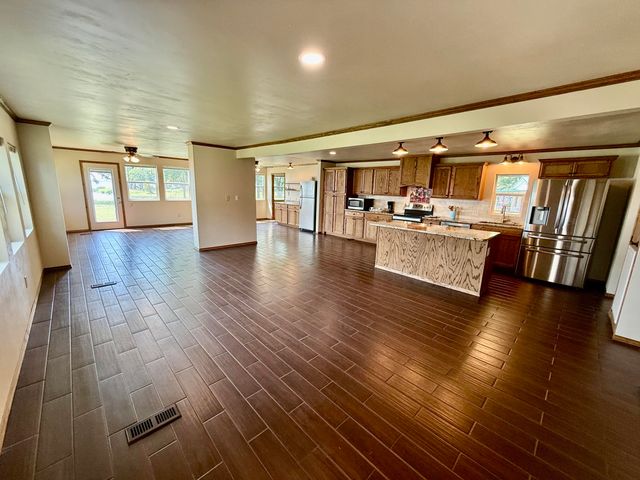 25604 S 608 Road, Grove, OK 74344