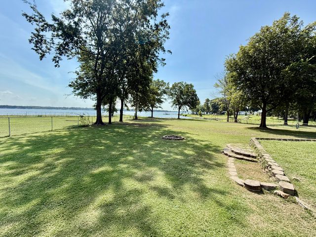 25604 S 608 Road, Grove, OK 74344