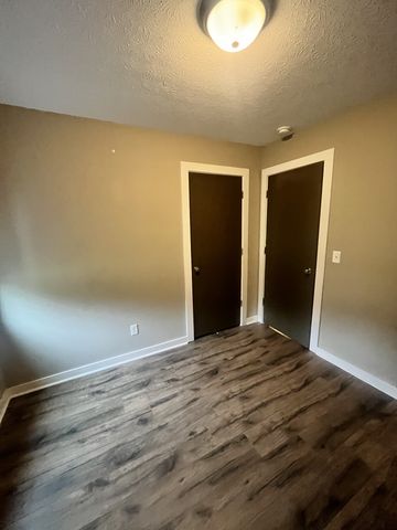 155 Dorothy Ln, Hartsville, TN 37074