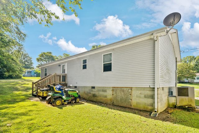 155 Dorothy Ln, Hartsville, TN 37074