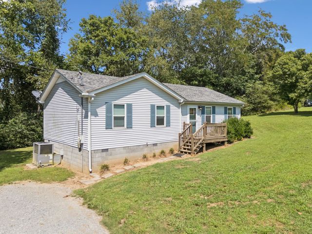 155 Dorothy Ln, Hartsville, TN 37074