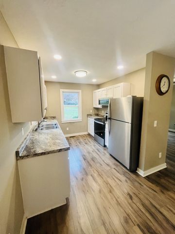 155 Dorothy Ln, Hartsville, TN 37074