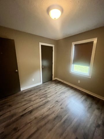 155 Dorothy Ln, Hartsville, TN 37074