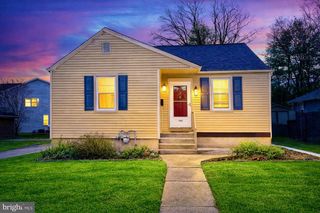 406 VICTORIA ST, Glassboro, NJ 08028