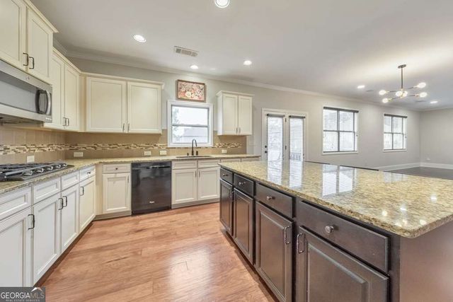 561 Olympic Way, Acworth, GA 30102