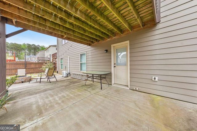 561 Olympic Way, Acworth, GA 30102