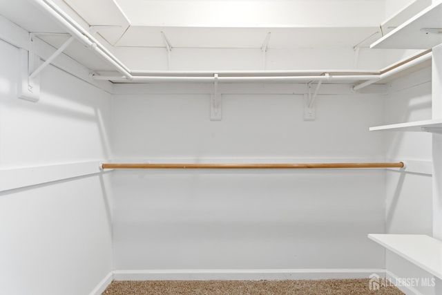 194 Bexley Lane, Piscataway, NJ 08854