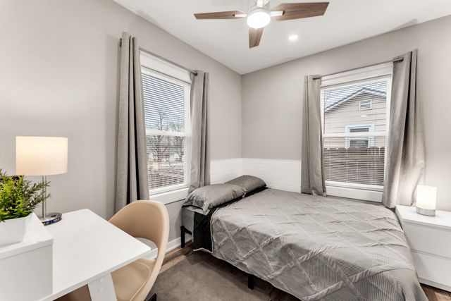 1406 E Nora Street, Springfield, MO 65803