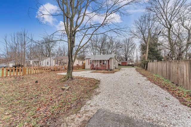 1406 E Nora Street, Springfield, MO 65803