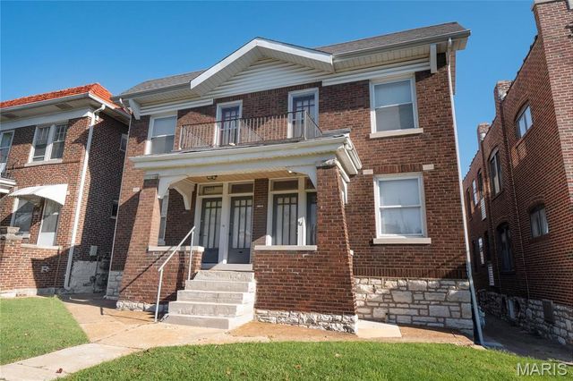 5027 Chippewa Street, St Louis, MO 63109