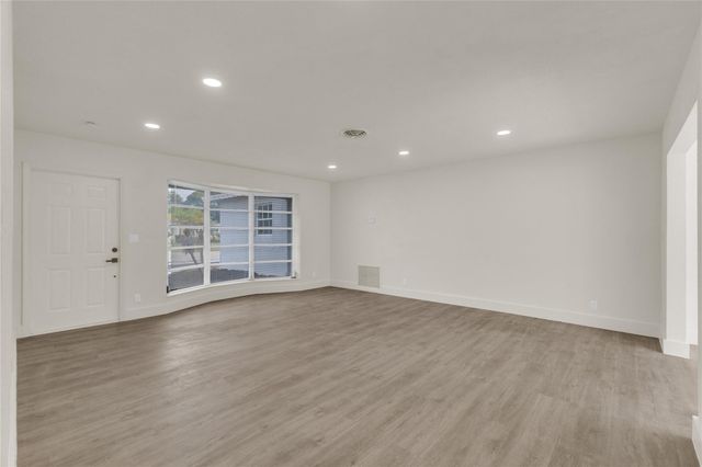 2341 NW 47th Ave, Lauderhill, FL 33313