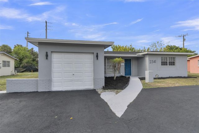 2341 NW 47th Ave, Lauderhill, FL 33313