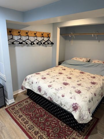 5475 N Monitor Avenue, Chicago, IL 60630