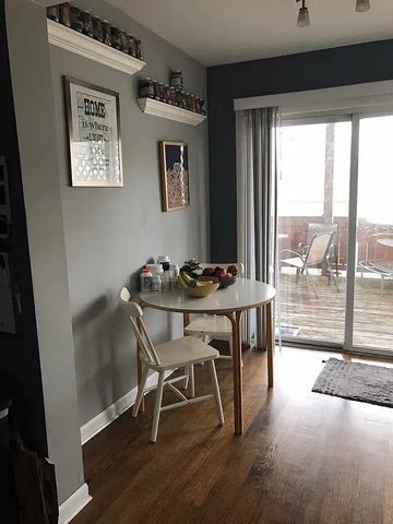 5475 N Monitor Avenue, Chicago, IL 60630