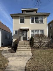 5475 N Monitor Avenue, Chicago, IL 60630