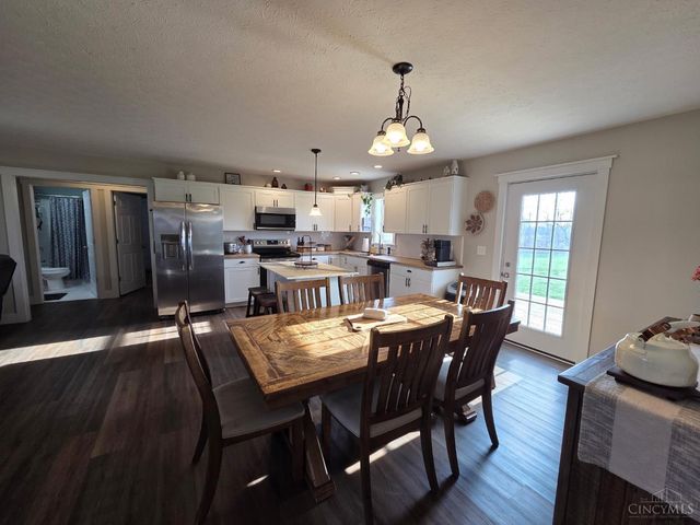 2256 Gibson Road, Martinsville, OH 45146