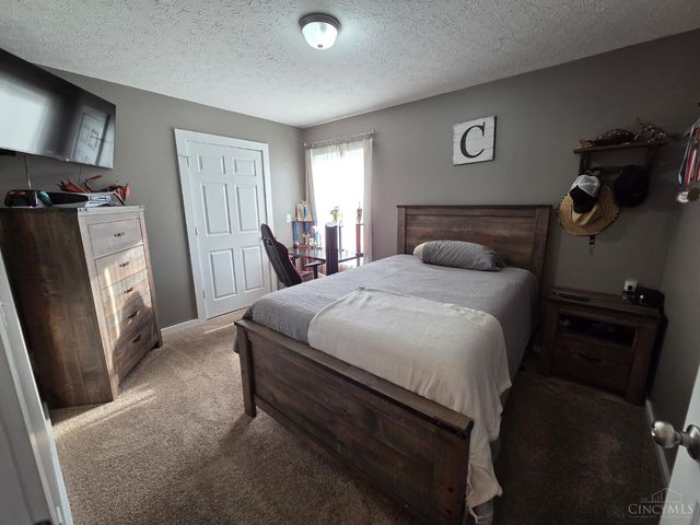 2256 Gibson Road, Martinsville, OH 45146