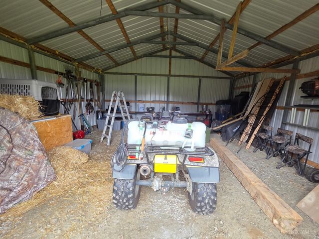 2256 Gibson Road, Martinsville, OH 45146