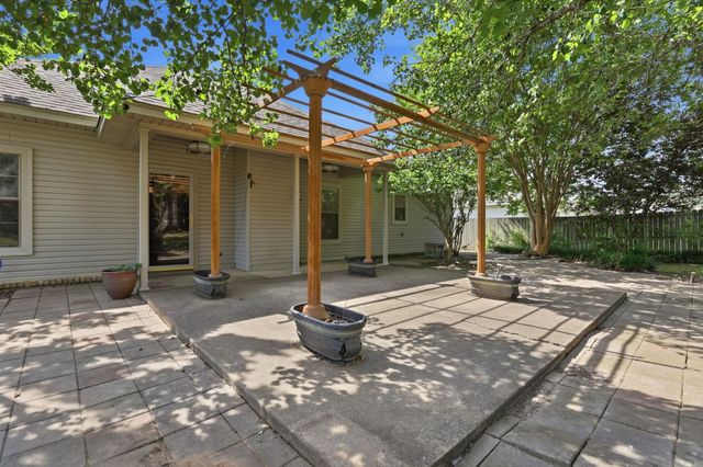 3716 Bay Meadow Drive, Benton, AR 72015
