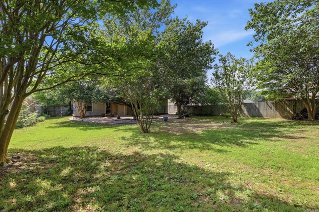 3716 Bay Meadow Drive, Benton, AR 72015