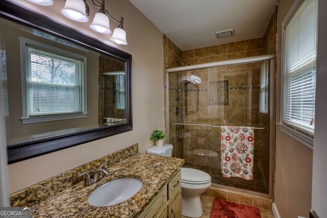 483 Villa Drive SW, Lilburn, GA 30047