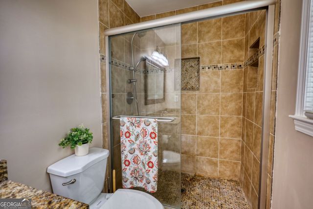 483 Villa Drive SW, Lilburn, GA 30047