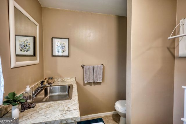 483 Villa Drive SW, Lilburn, GA 30047