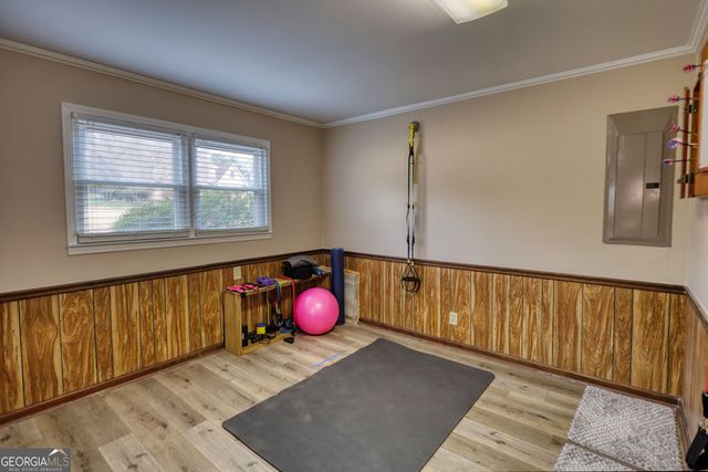 483 Villa Drive SW, Lilburn, GA 30047