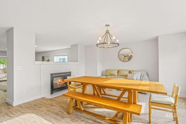 1591 Vinifera, Kuna, ID 83634