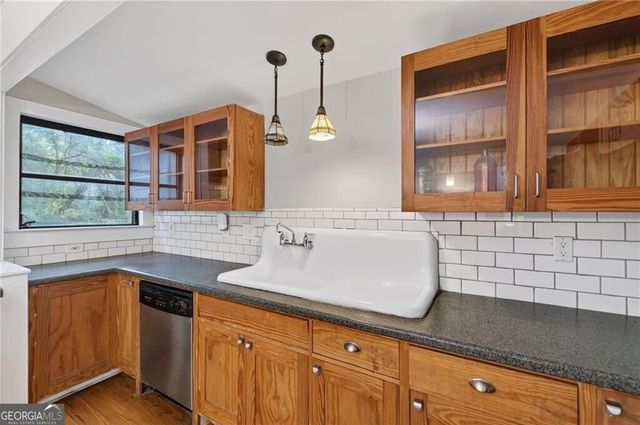 940 Burns Drive SW, Atlanta, GA 30310