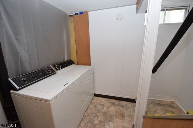 27 Grant Ave, New Providence Boro, NJ 07974