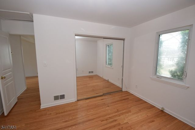 27 Grant Ave, New Providence Boro, NJ 07974